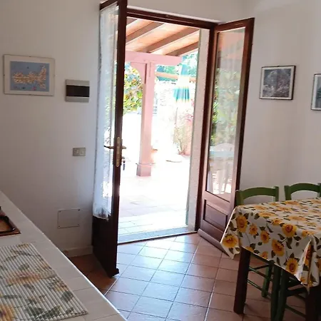 In Mit Schoenem Garten Apartment Capoliveri (Isola d'Elba)